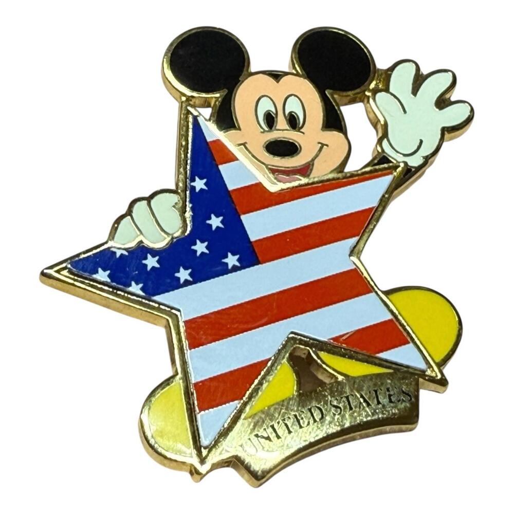 Disney Mickey Mouse Holding United States America Star Flag Series Pin
